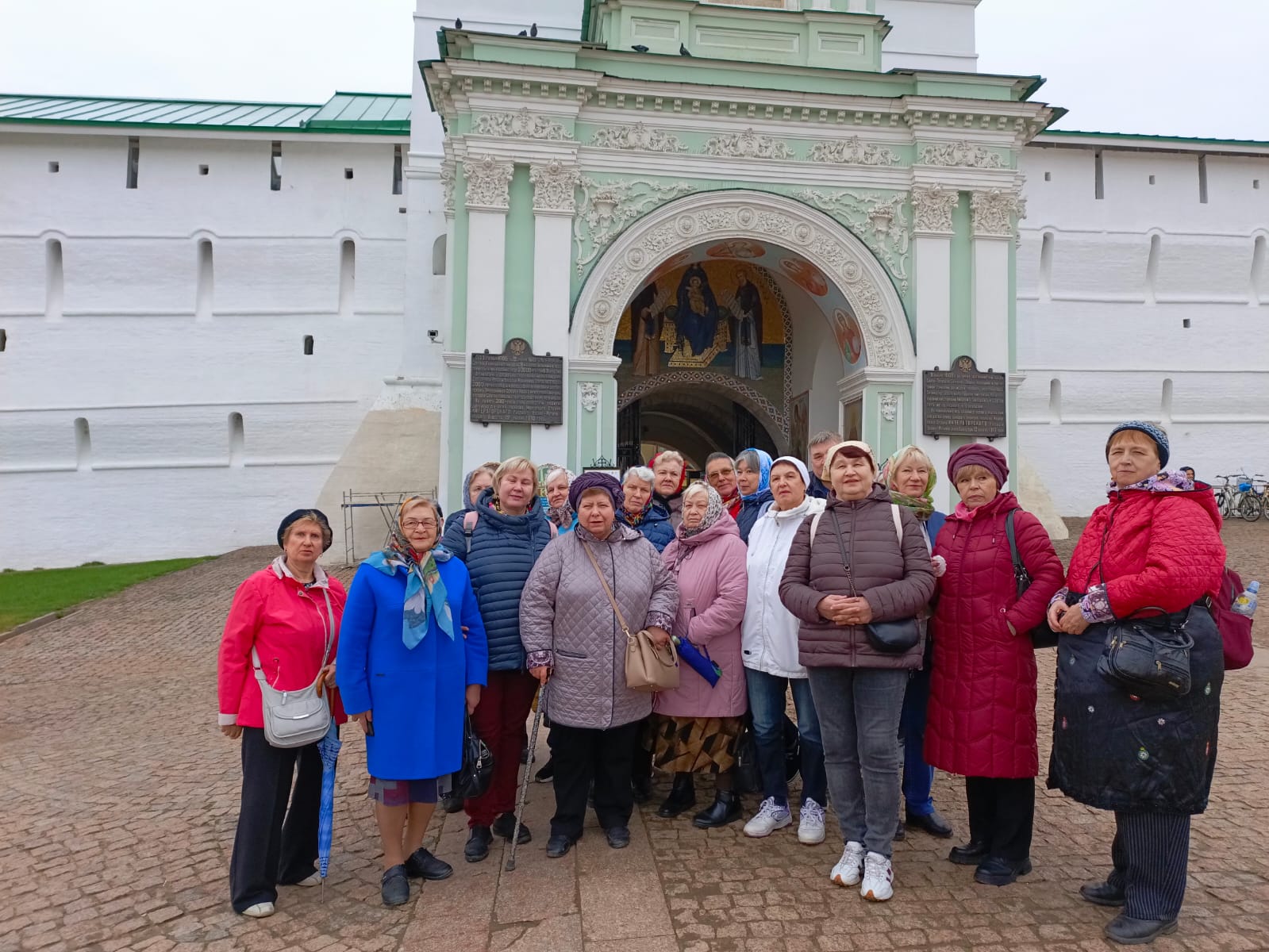 Экскурсия в Спасо-Вифанский монастырь и город Сергиев Посад