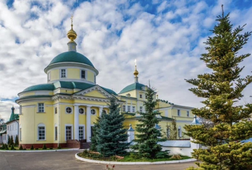 Экскурсия в Свято-Екатерининский мужской монастырь