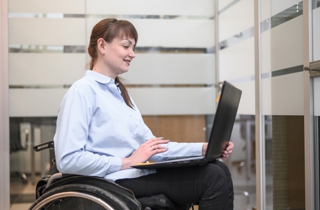 Госдума приняла в первом чтении законопроект об электронном сертификате для инвалидов 
